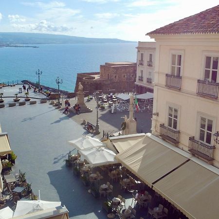 Hotel Della Piazza Pizzo  Luaran gambar