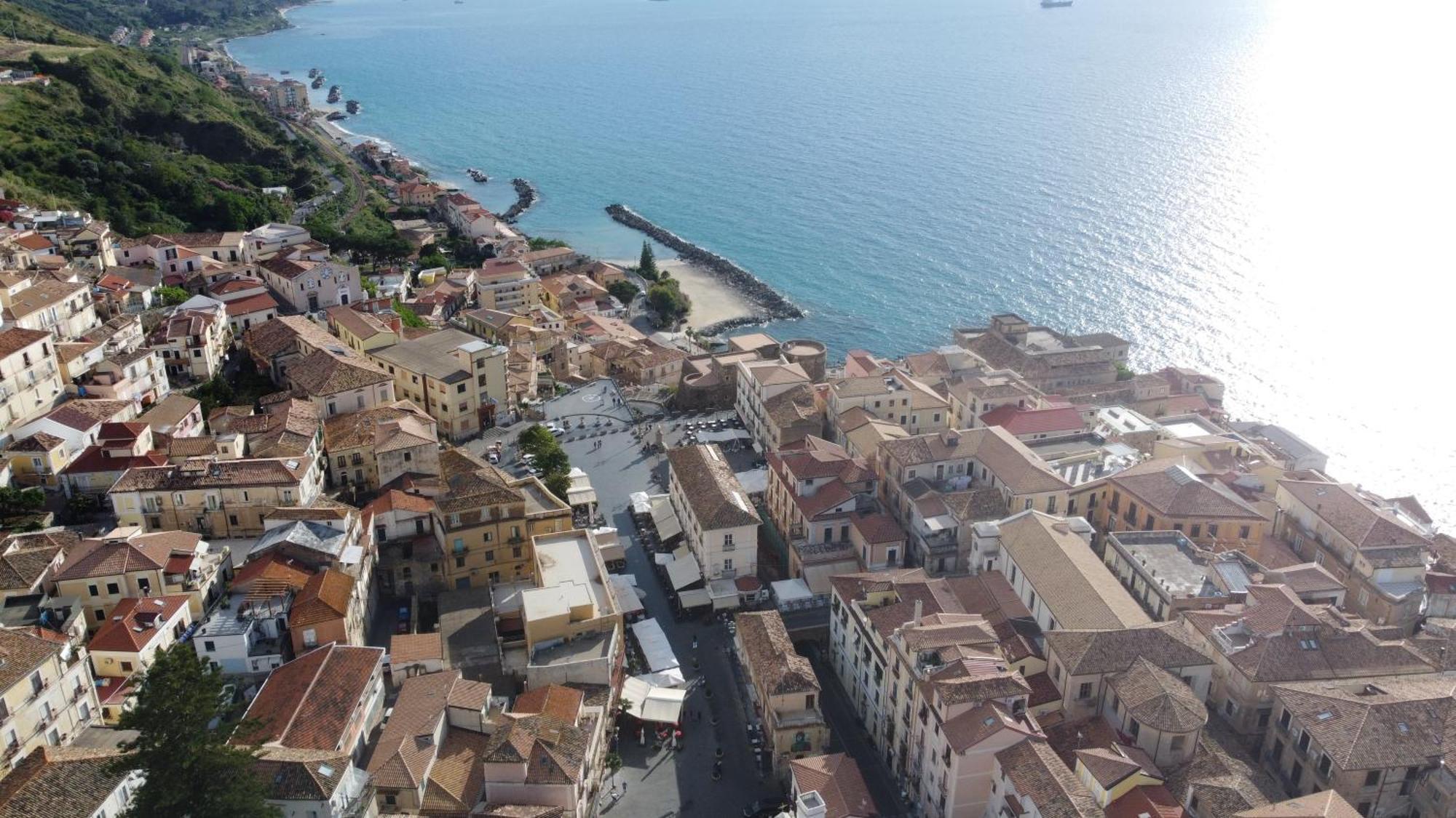 Hotel Della Piazza Pizzo  Luaran gambar