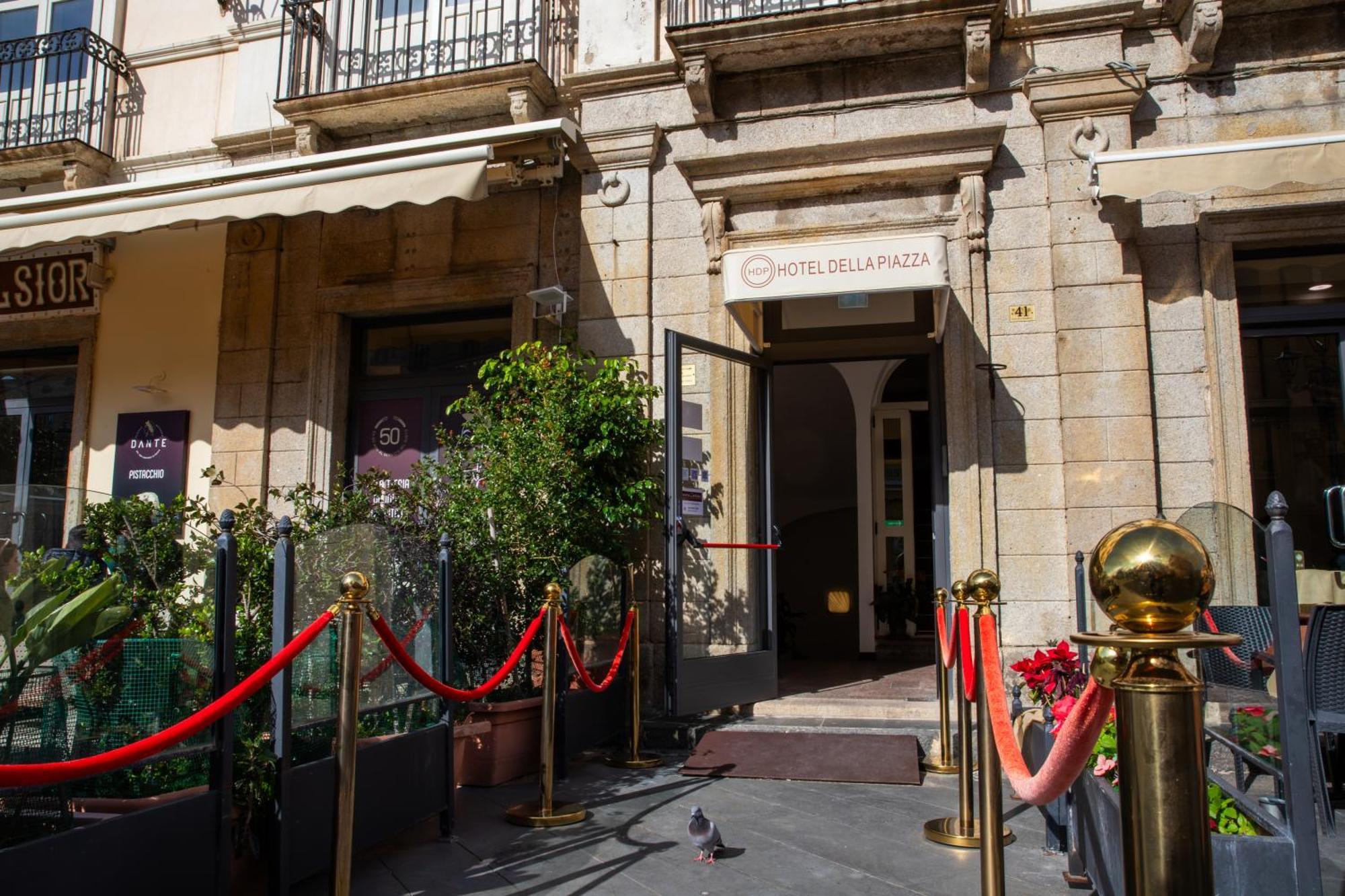 Hotel Della Piazza Pizzo  Luaran gambar