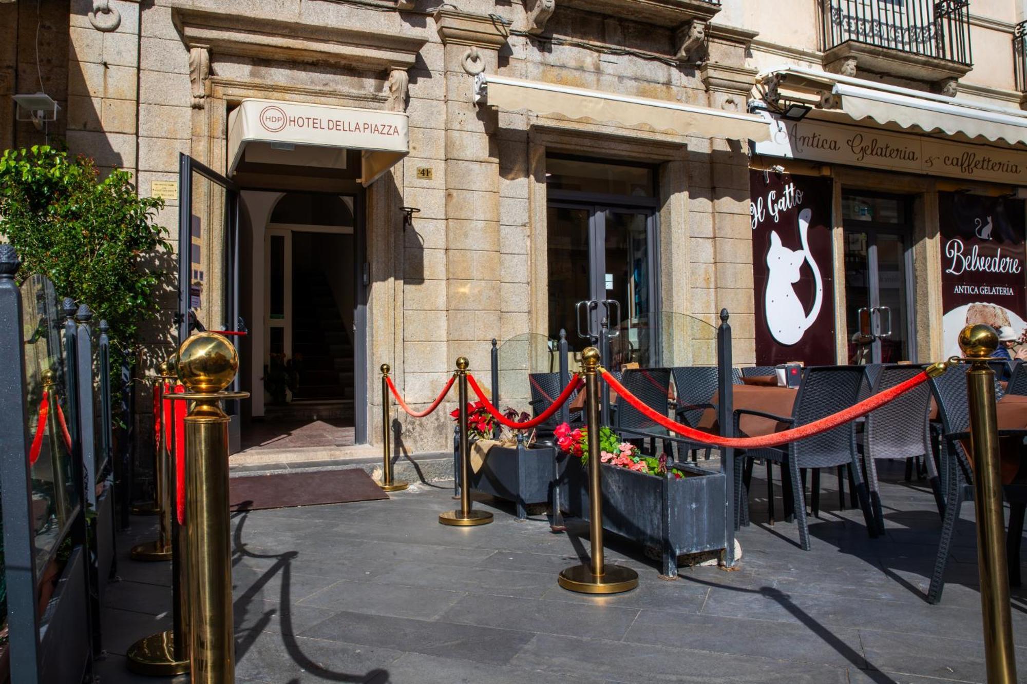 Hotel Della Piazza Pizzo  Luaran gambar